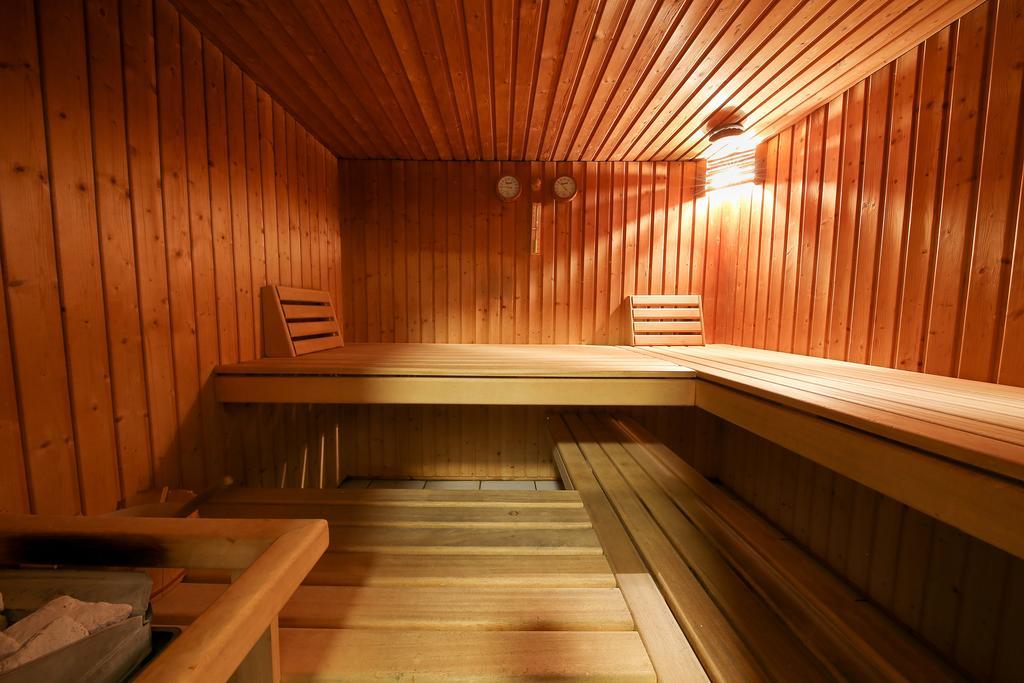Hotel Gruesch Luaran gambar
