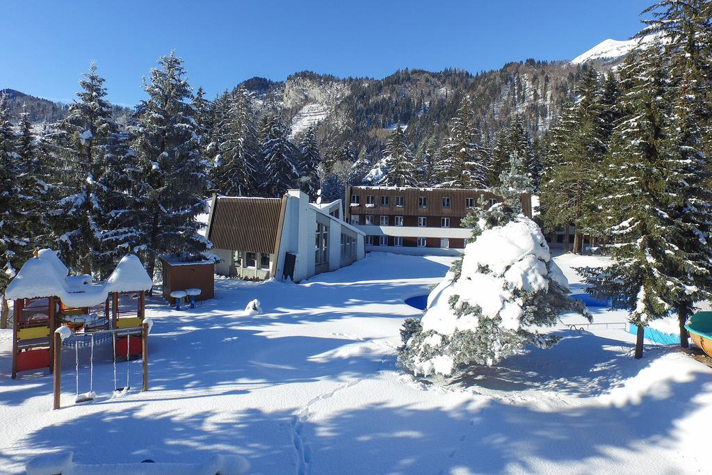 Hotel Gruesch Luaran gambar