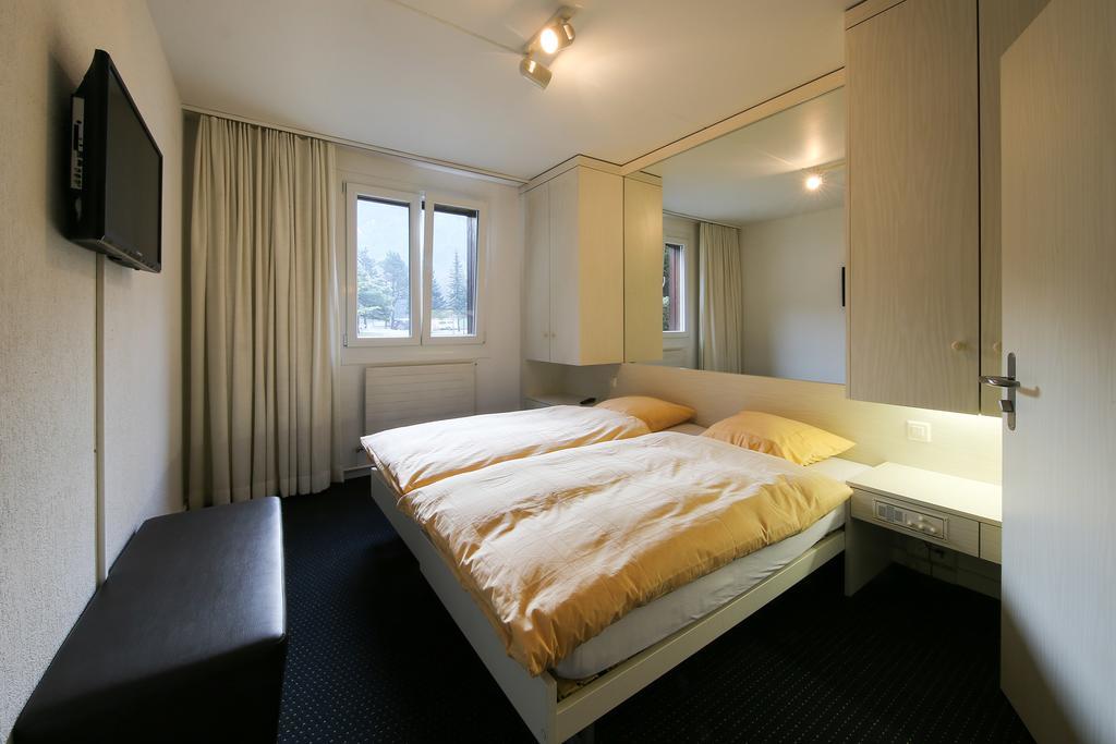Hotel Gruesch Luaran gambar