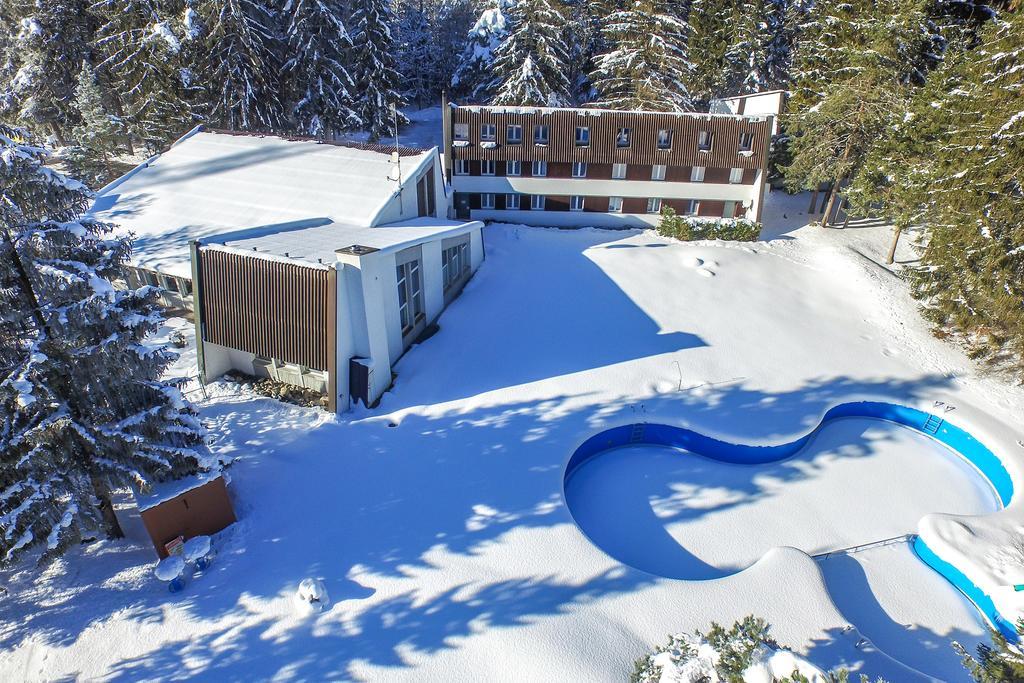 Hotel Gruesch Luaran gambar