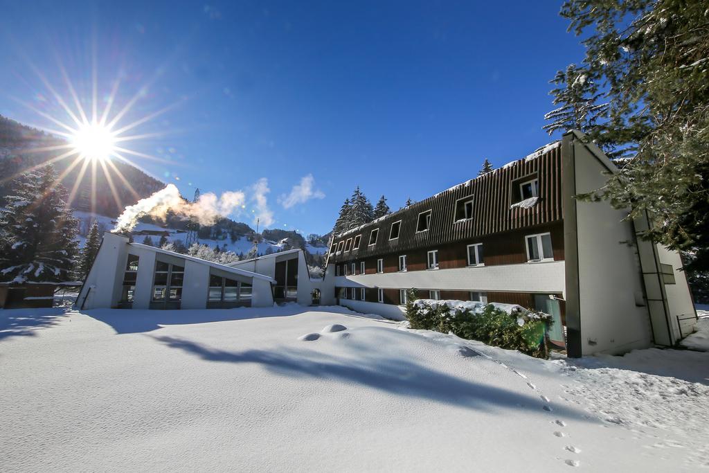 Hotel Gruesch Luaran gambar