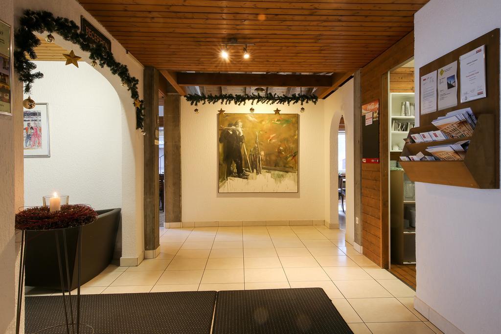 Hotel Gruesch Luaran gambar